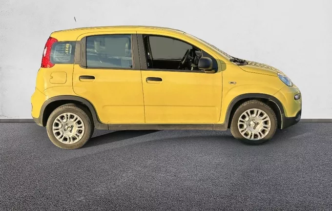 FIAT PANDA 1.0 70 ch Hybrid BSG S/S (RED) extérieur côté droit 2125702