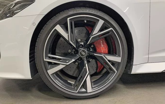 AUDI RS6 Avant V8 4.0 TFSI 600 Tiptronic 8 Quattro photo 10 2122835
