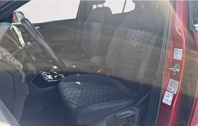VOLKSWAGEN T-CROSS 1.5 TSI 150 Start/Stop DSG7 R-Line extérieur trois quart arrière droit 2126646