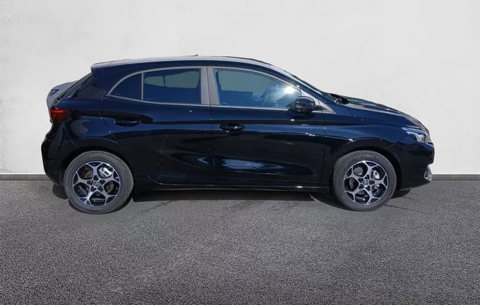 MG MG3 1.5 L Hybrid+ 195 ch Luxury extérieur côté droit 7963