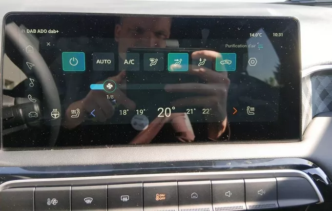 MG MG3 1.5 L Hybrid+ 195 ch Luxury photo 14 7963