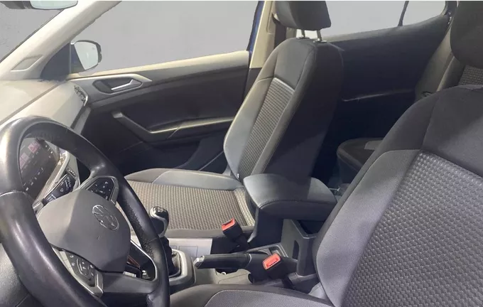 VOLKSWAGEN T-CROSS 1.0 TSI 110 Start/Stop BVM6 Active extérieur trois quart arrière droit 2129502