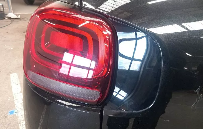 CITROEN C3 AIRCROSS PureTech 110 S&S EAT6 Shine photo 17 945048