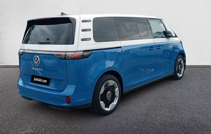 VOLKSWAGEN UTILITAIRES ID BUZZ ID.BUZZ PRO (86KWH/210KW).LONG extérieur trois quart arrière droit 1106