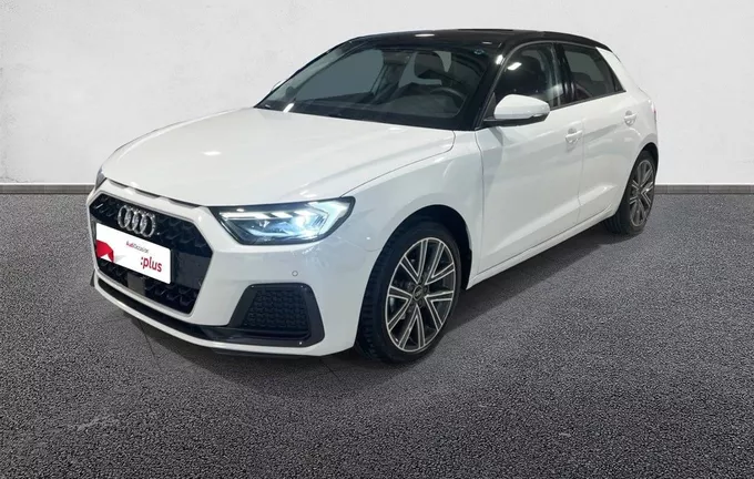 AUDI A1 Sportback 25 TFSI 95 ch BVM5 Design extérieur trois quart avant gauche 2128032
