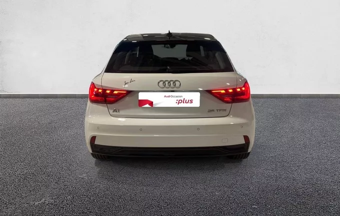 AUDI A1 Sportback 25 TFSI 95 ch BVM5 Design extérieur arrière 2128032