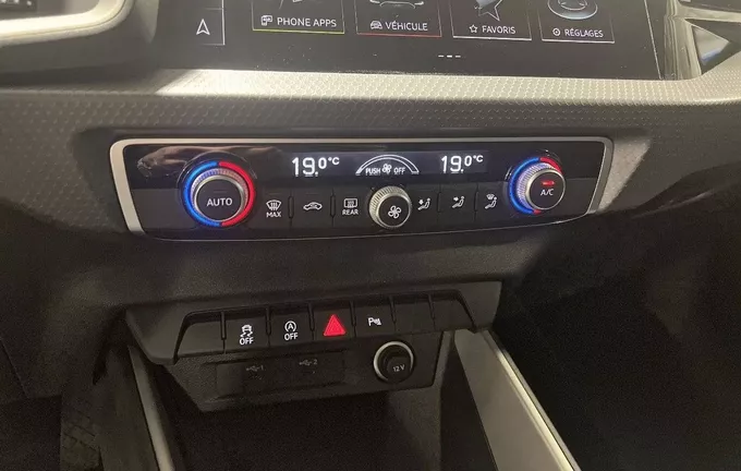 AUDI A1 Sportback 25 TFSI 95 ch BVM5 Design photo 14 2128032