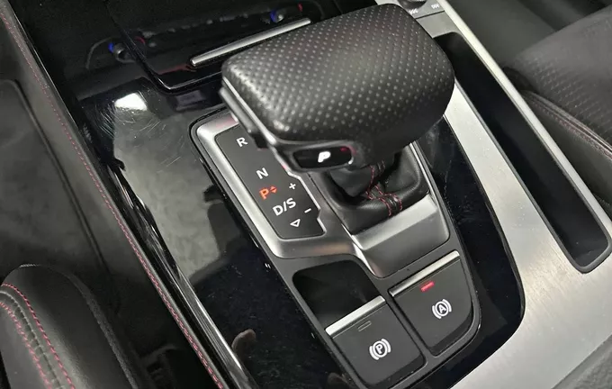 AUDI Q5 Sportback 40 TDI 204 S tronic 7 Quattro S line photo 13 2125177