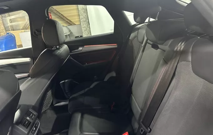 AUDI Q5 Sportback 40 TDI 204 S tronic 7 Quattro S line photo 17 2125177