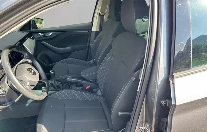 SKODA KAMIQ 1.0 TSI Evo 110 ch BVM6 Ambition extérieur trois quart arrière droit 2130385