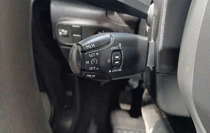 CITROEN C3 PureTech 110 S&S BVM6 Feel Pack photo 19 945157