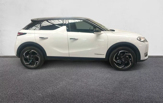 DS DS3 Crossback E-Tense Toits de Paris extérieur côté droit 945463