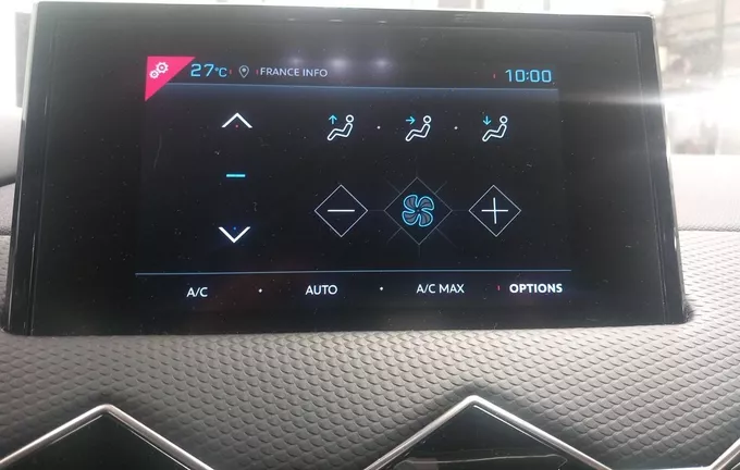 DS DS3 Crossback E-Tense Toits de Paris photo 18 945463