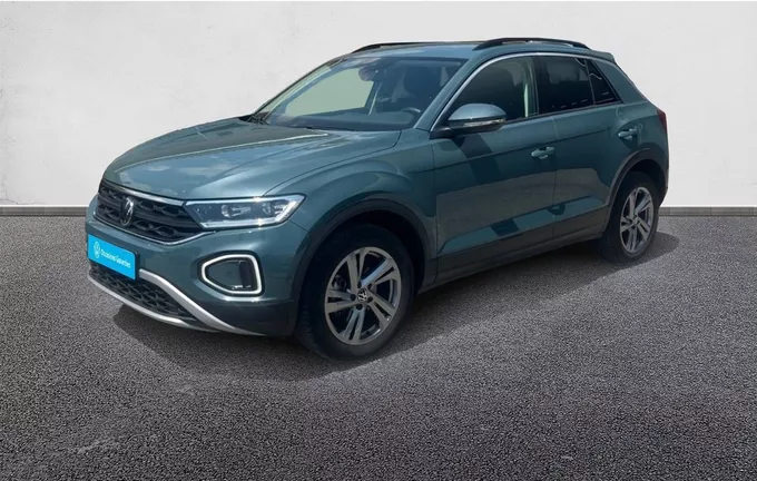 VOLKSWAGEN T-ROC 1.0 TSI 116 Start/Stop BVM6 VW Edition extérieur trois quart avant gauche 560822