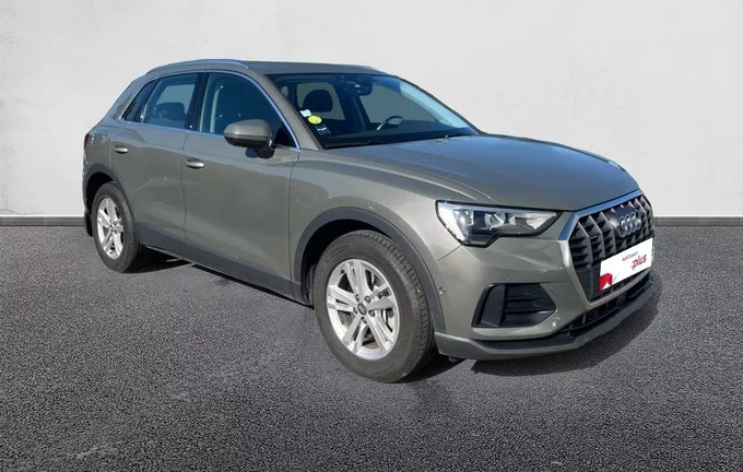 AUDI Q3 40 TDI 190 ch S tronic 7 Quattro Design extérieur trois quart avant droit 2128138
