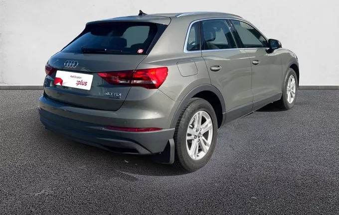 AUDI Q3 40 TDI 190 ch S tronic 7 Quattro Design extérieur trois quart arrière droit 2128138