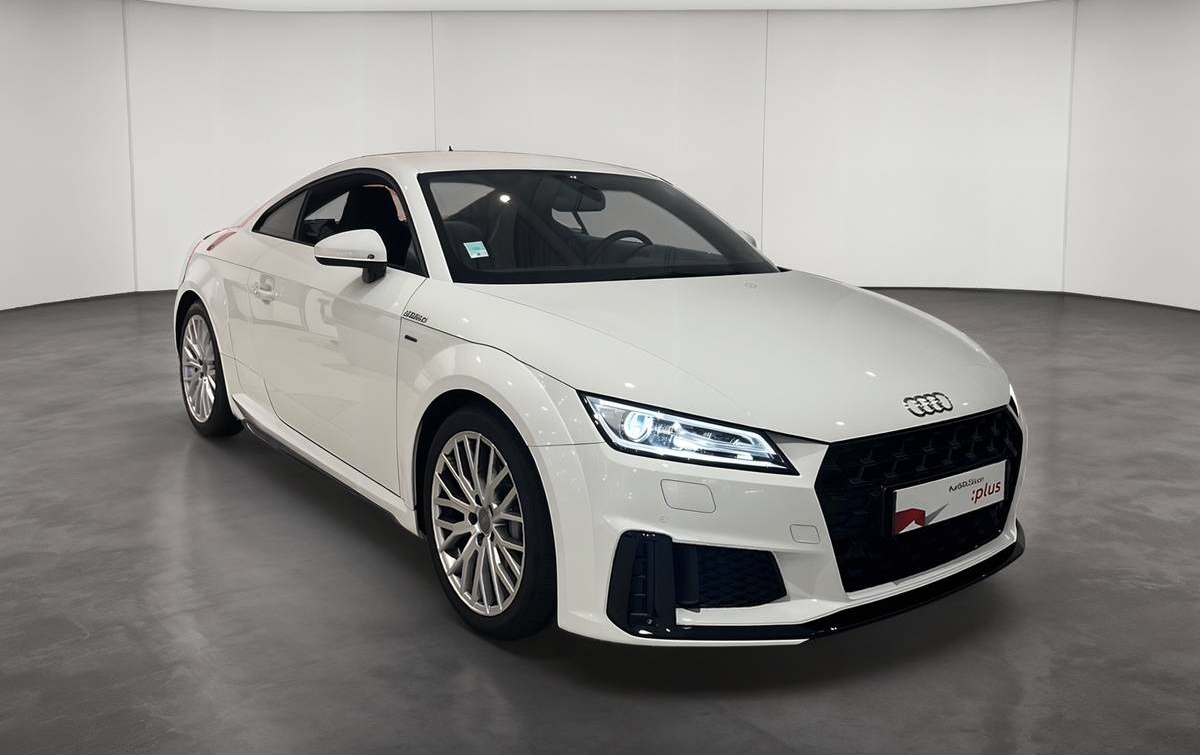 AUDI TT