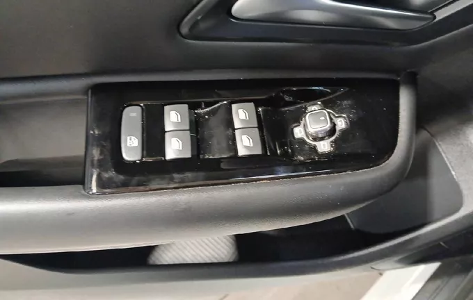 CITROEN C5 X Hybride Rechargeable 225 S&S e-EAT8 Shine Pack photo 21 2130765