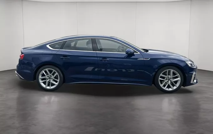 AUDI A5 Sportback 35 TFSI 150 S tronic 7 S Line extérieur côté droit 2132413