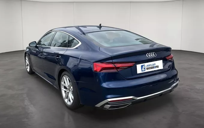 AUDI A5 Sportback 35 TFSI 150 S tronic 7 S Line extérieur trois quart arrière gauche 2132413