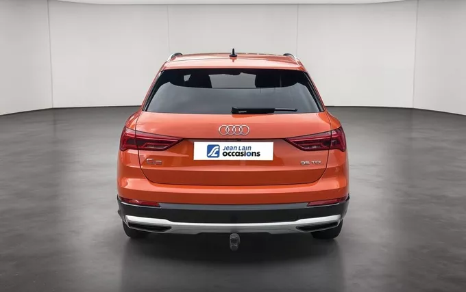 AUDI Q3 35 TDI 150 ch S tronic 7 Design Luxe extérieur arrière 2131210