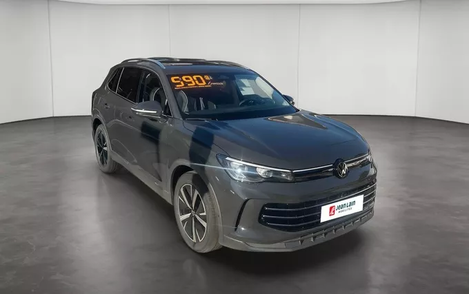 VOLKSWAGEN TIGUAN 1.5 eTSI 150ch DSG7 Elegance extérieur trois quart avant droit 5396