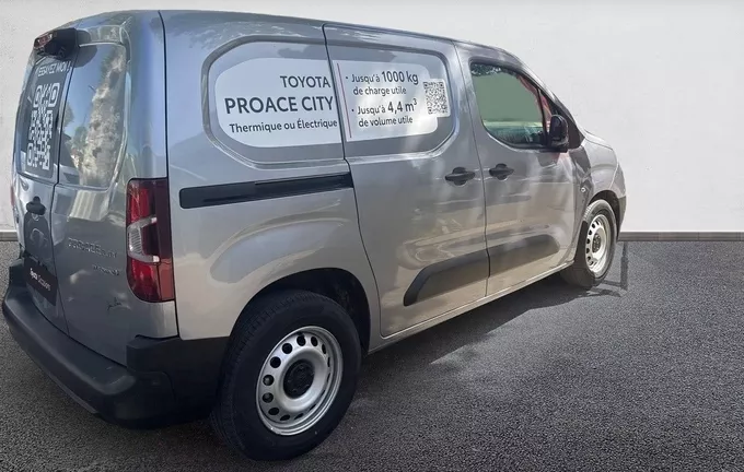 TOYOTA PROACE CITY ELECTRIQUE PROACE CITY ELECTRIC MEDIUM 50KWH START extérieur trois quart arrière droit 844832
