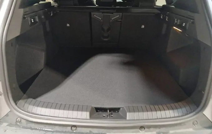 DACIA BIGSTER Hybrid-G 150 4x4 Journey extérieur arrière 946183