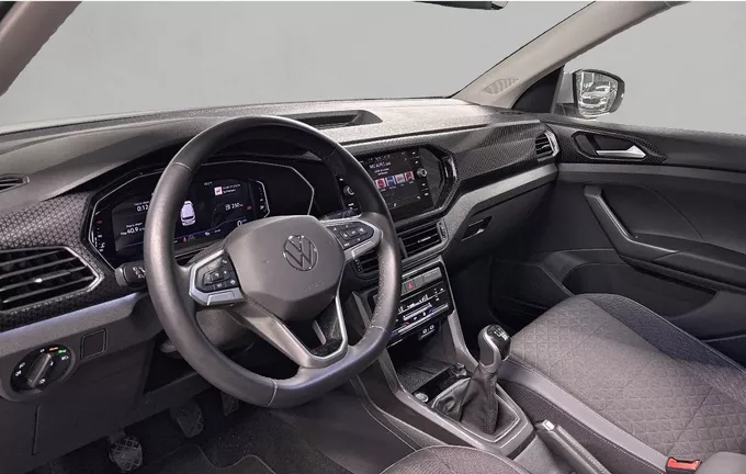 VOLKSWAGEN T-CROSS 1.0 TSI 110 Start/Stop BVM6 R-Line Tech photo 13 2130276