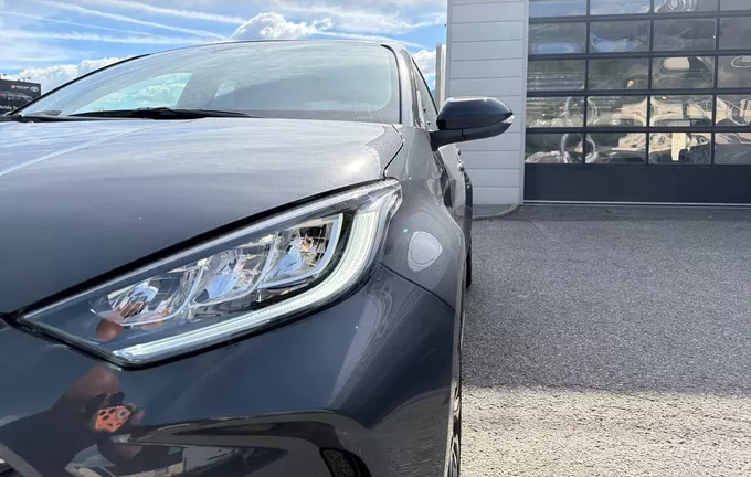 TOYOTA YARIS Hybride 130h GR Sport photo 19 1103474