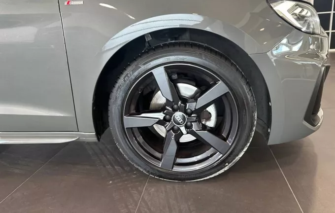 AUDI A1 Sportback 35 TFSI 150 ch S tronic 7 S Line photo 9 2130529