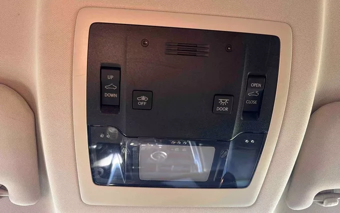 LEXUS NX 300h 4WD Luxe photo 22 110450