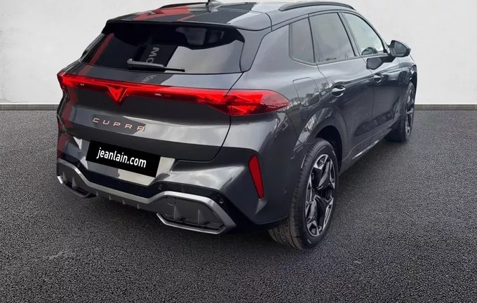 CUPRA TERRAMAR 1.5 eTSI Hybrid 150 ch DSG7 V extérieur trois quart arrière droit 2186