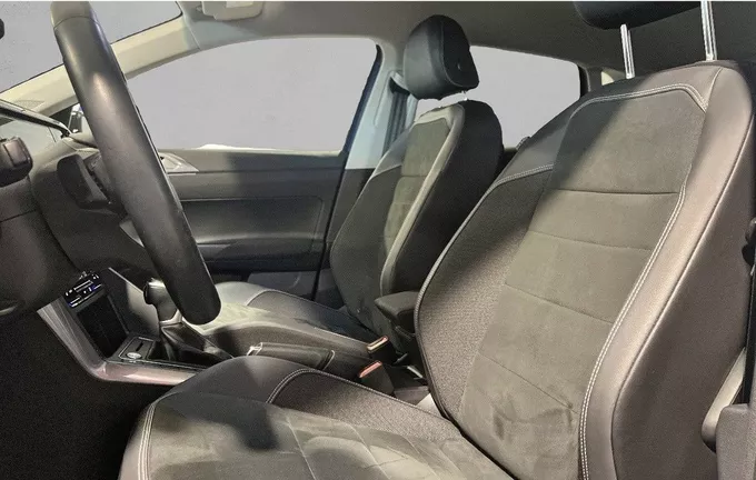 VOLKSWAGEN POLO 1.0 TSI 95 S&S DSG7 Style extérieur trois quart arrière droit 2130387