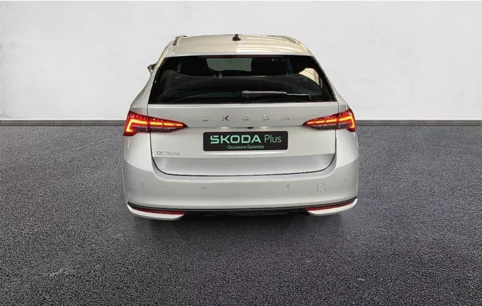 SKODA OCTAVIA Combi 1.5 TSI Hybrid 150 ch ACT DSG7 Selection extérieur côté gauche 2131902