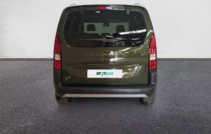 PEUGEOT RIFTER M BlueHDi 130 S&S EAT8 5pl GT extérieur trois quart arrière droit 943962