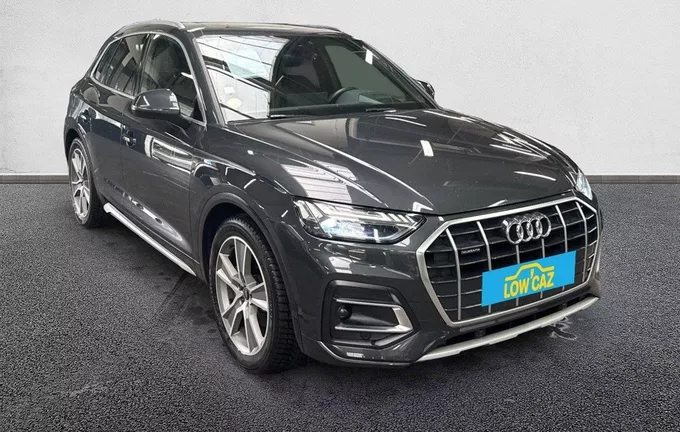 AUDI Q5 40 TDI 204 S tronic 7 Quattro Avus extérieur trois quart avant droit 212257