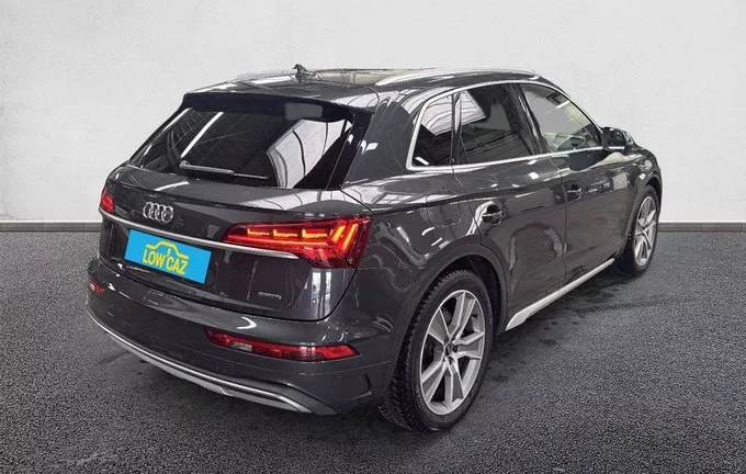 AUDI Q5 40 TDI 204 S tronic 7 Quattro Avus extérieur trois quart arrière droit 212257