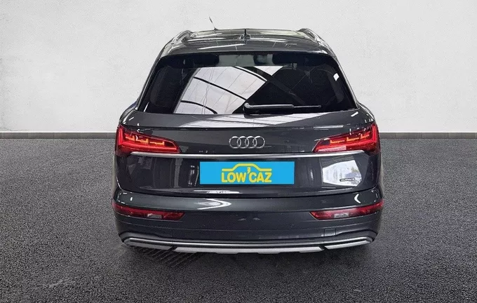 AUDI Q5 40 TDI 204 S tronic 7 Quattro Avus extérieur arrière 212257
