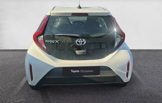 TOYOTA AYGO X 1.0 VVT-i 72 Dynamic extérieur arrière 1103809