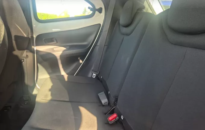 TOYOTA AYGO X 1.0 VVT-i 72 Dynamic photo 17 1103809