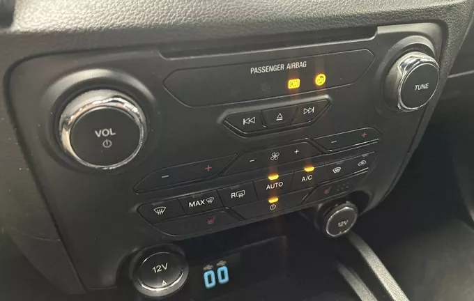 FORD RANGER DOUBLE CABINE 2.0 ECOBLUE 213 BV10 WILDTRAK photo 16 213167