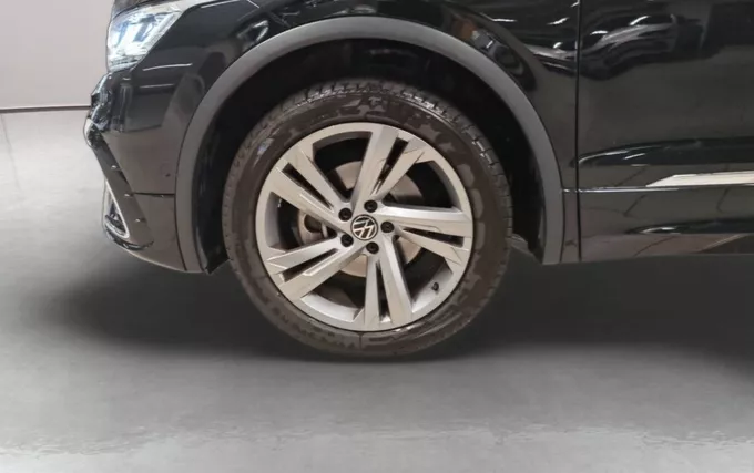 VOLKSWAGEN TIGUAN Allspace 2.0 TDI 150ch DSG7 R-Line extérieur trois quart arrière droit 2129386
