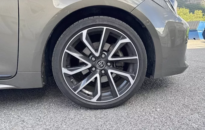 TOYOTA COROLLA HYBRIDE 180h Collection photo 9 1103333