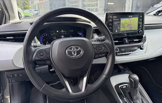 TOYOTA COROLLA HYBRIDE 180h Collection photo 12 1103333