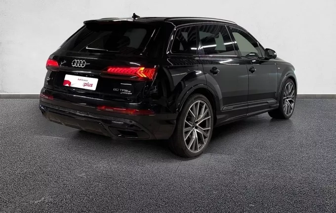 AUDI Q7 60 TFSI e 462 Tiptronic 8 Quattro Competition extérieur trois quart arrière droit 216470