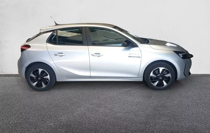OPEL CORSA Electrique 136 ch & Batterie 50 kWh extérieur côté droit 100571