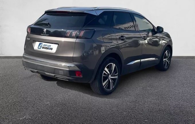 PEUGEOT 3008 BlueHDi 130ch S&S EAT8 Allure Pack extérieur trois quart arrière droit 2131024