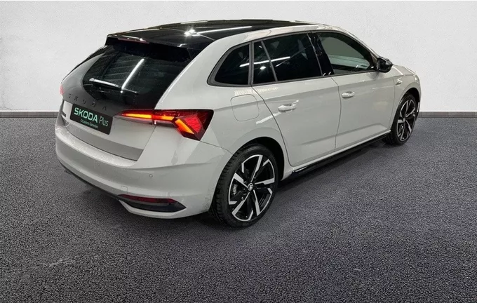 SKODA SCALA 1.0 TSI Evo 2 116 ch DSG7 Monte-Carlo extérieur avant 2121621