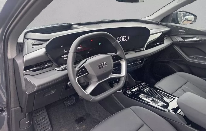 AUDI Q6 E-TRON SPORTBACK 387 ch 100 kWh quattro Design photo 11 0472